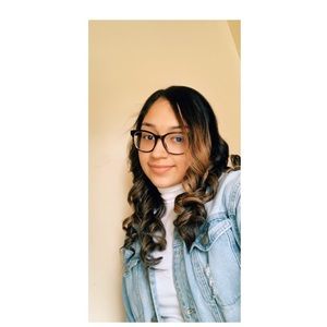 Meet your Posher, Erica